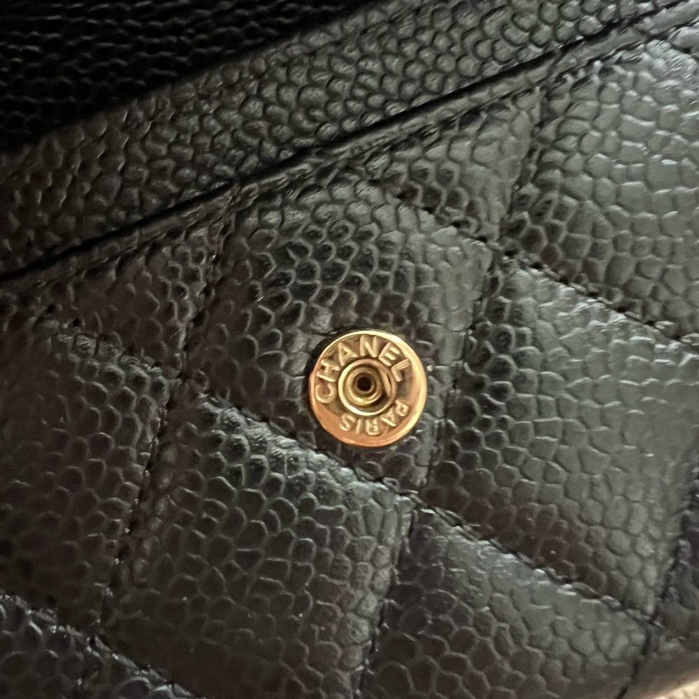 Chanel Wallet - Picture 3 of 9
